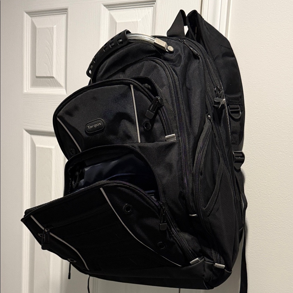 Targus Black Multi-Pocket Backpack